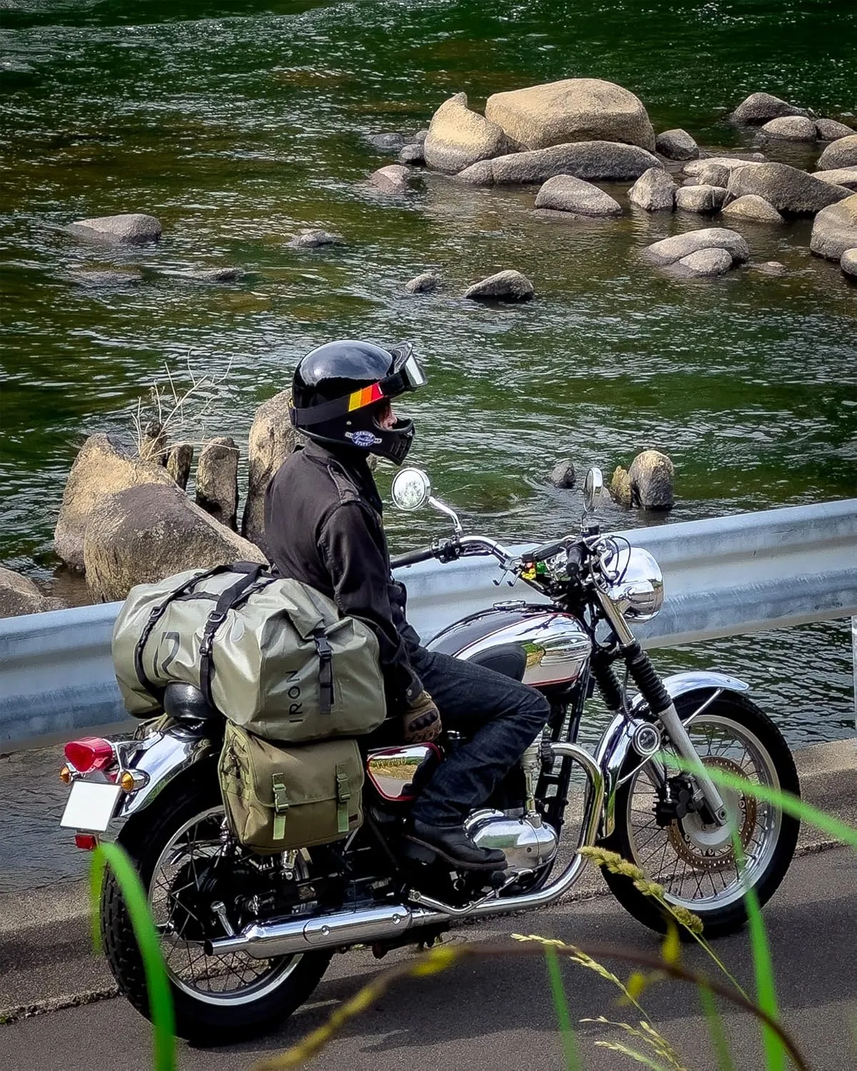 BORLENI Waterproof Motorcycle Dry Bag 500D PVC Motorcycle Dry Duffel Bag Luggage Tail Bag for Motorcycling Skiing Travel Hiking Camping (Olive,30L)