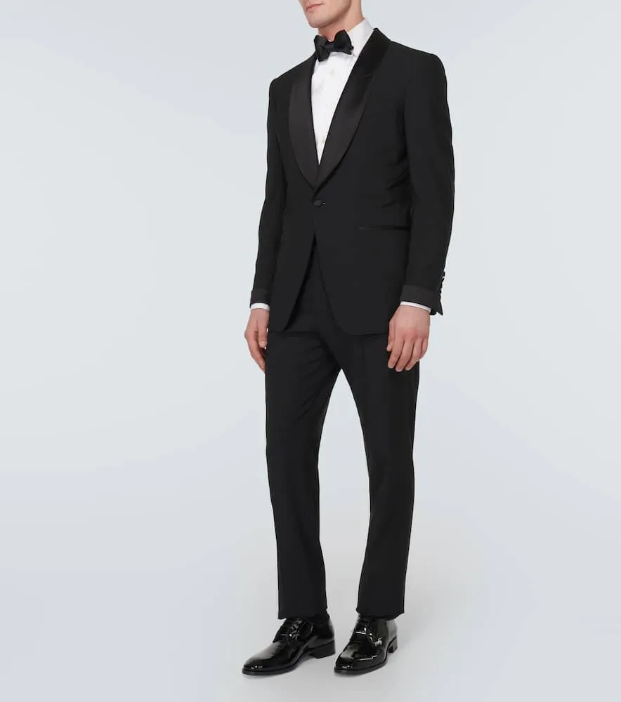 Christian Louboutin Chambeliss patent leather Derby shoes