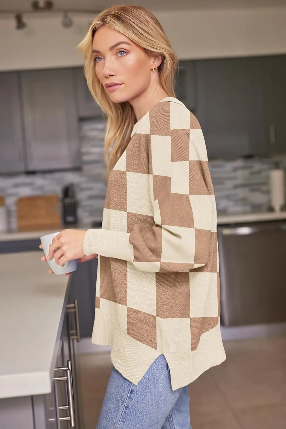 LILLUSORY Women's Oversized Batwing Sweaters 2025 Fall Outfits Trendy Crewneck Knit Side Slit Fashion Pullover Tops
