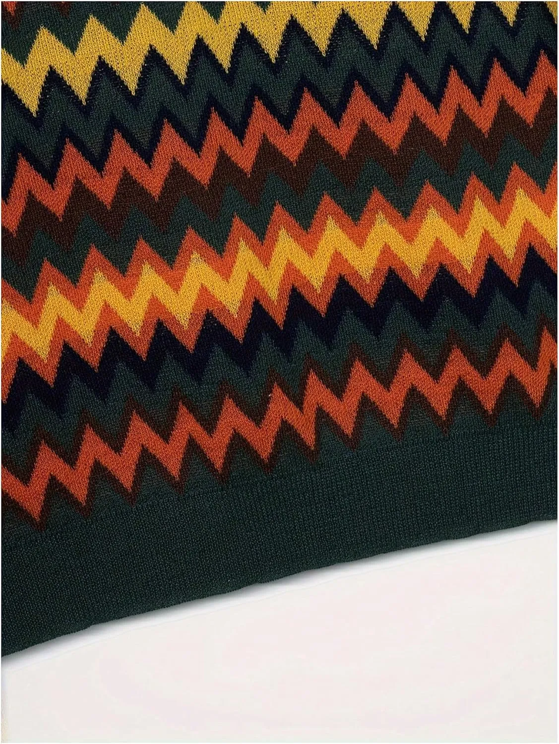 Milumia Men's Colorblock Chevron Print Collared V Neck Short Sleeve Sweater Tops