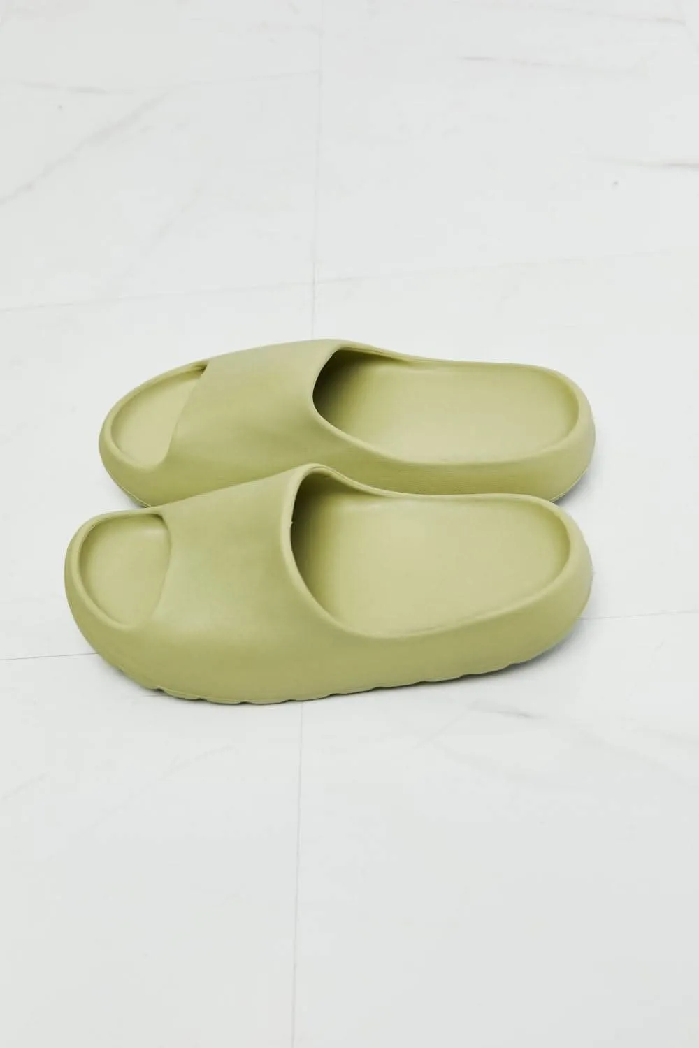 Nook joi green comfort slides