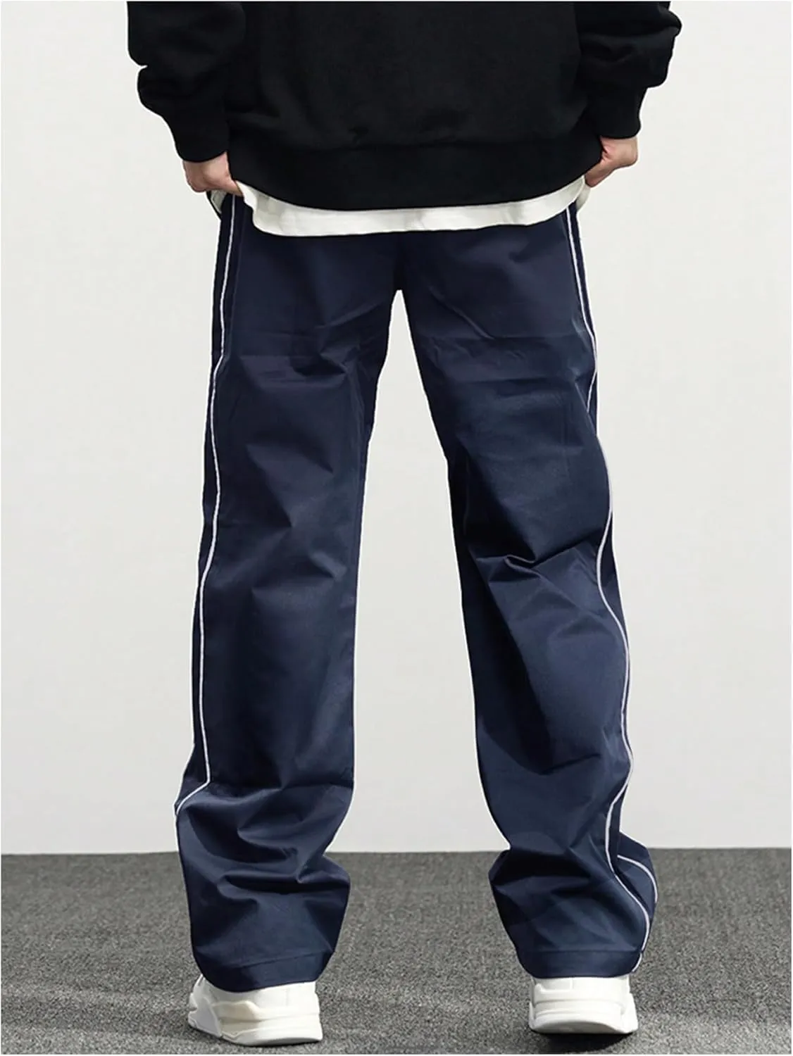 OYOANGLE Men's Letter Patched Drawstring Waisted Cargo Pants Seam Side Loose Fit Sports Joggers