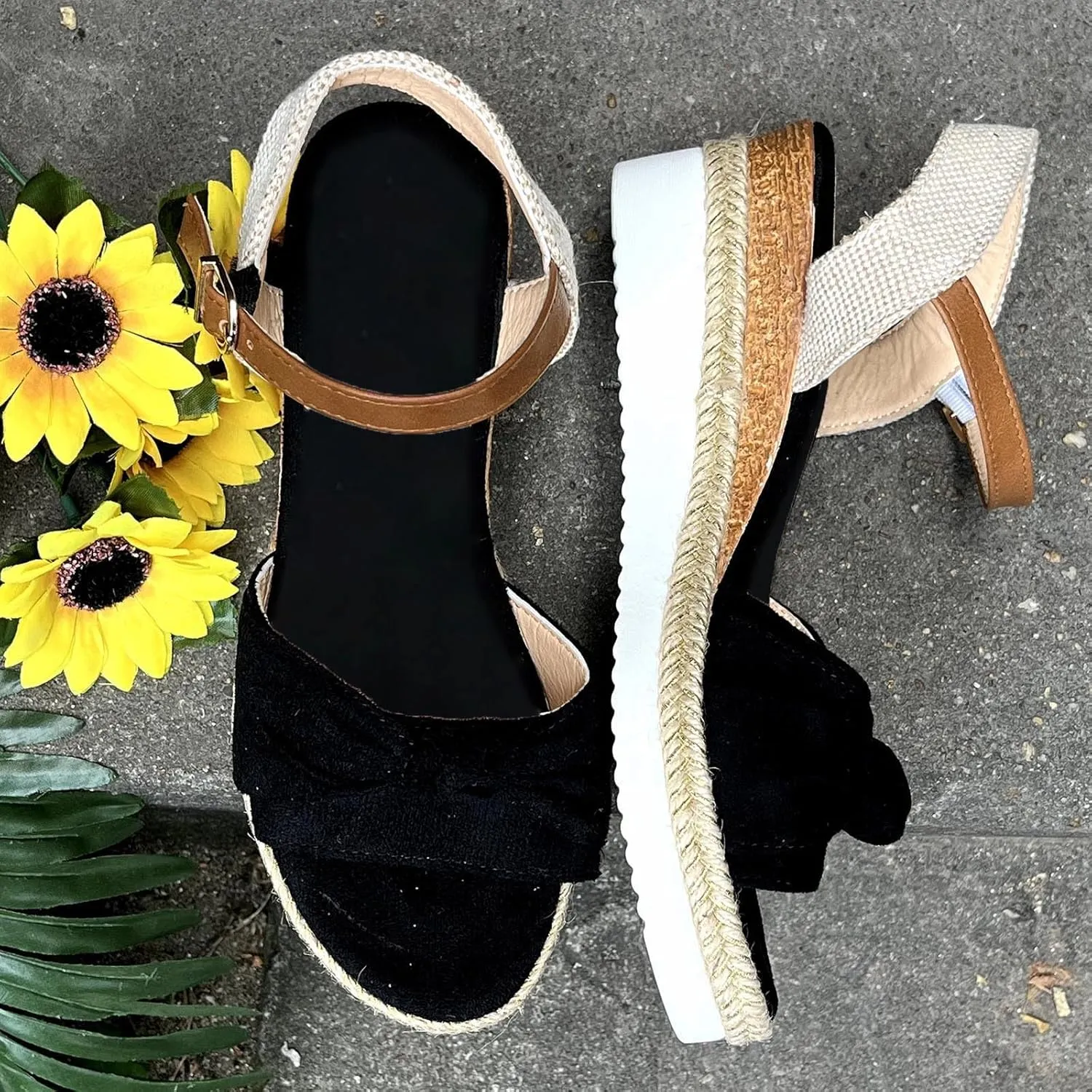 Women's Beach Flip Flop Women Sandals Comfortable Beach Walking Thong Cushion Sandals Slip on Indoor Outdoor