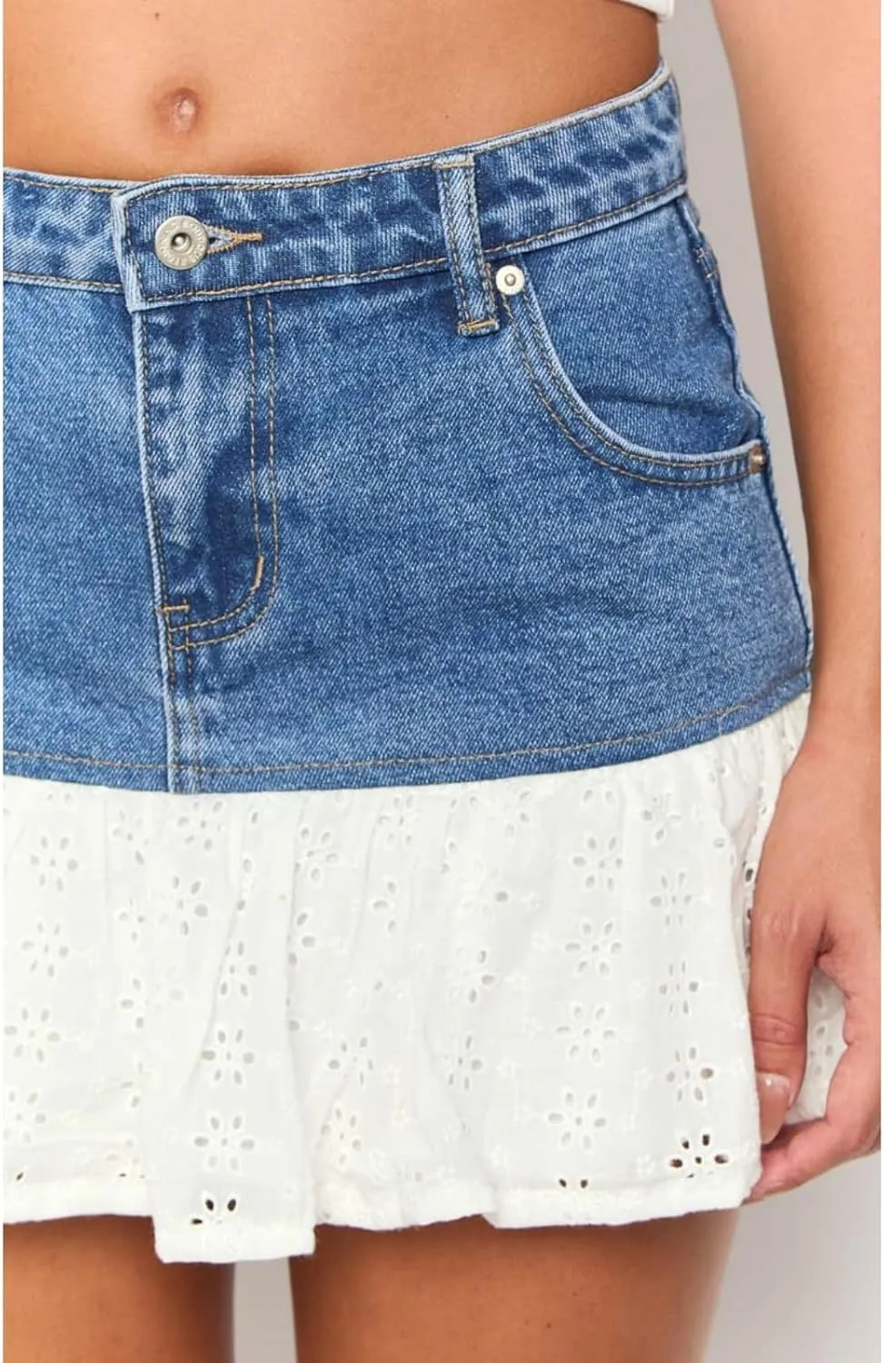 Women's Casual Y2K Denim Mini Skirt Lace Panel Hem Slim Fit A-Line Pleated Ruffle Short Mini Denim Skirt