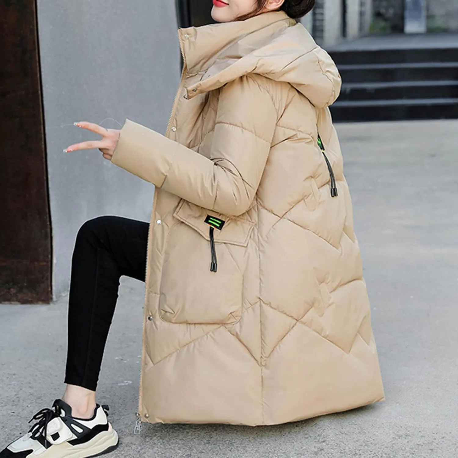 Women's Long Puffer Jacket Casual Zip Up Quilted Hooded Thickened Warm Winter Padded Down Coat Loose Outerwear