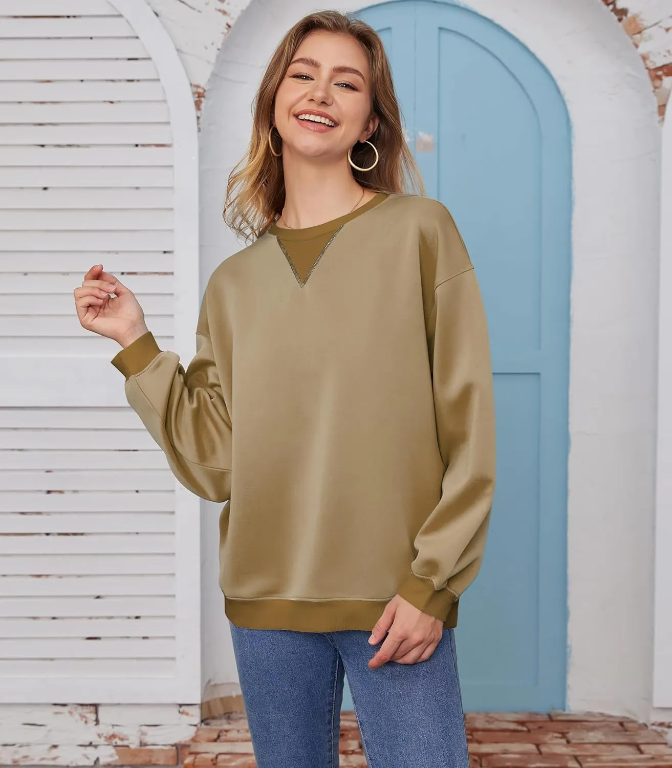 Womens Long Sleeve Color Block Sweatshirts Y2K Crew Neck Oversized Pullover Fall Sweaters Tops with Two Pockets