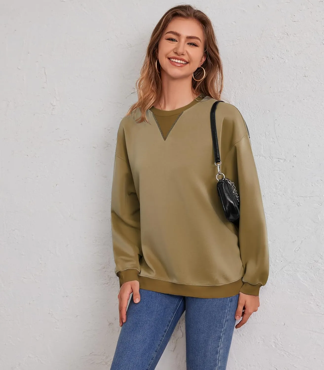 Womens Long Sleeve Color Block Sweatshirts Y2K Crew Neck Oversized Pullover Fall Sweaters Tops with Two Pockets