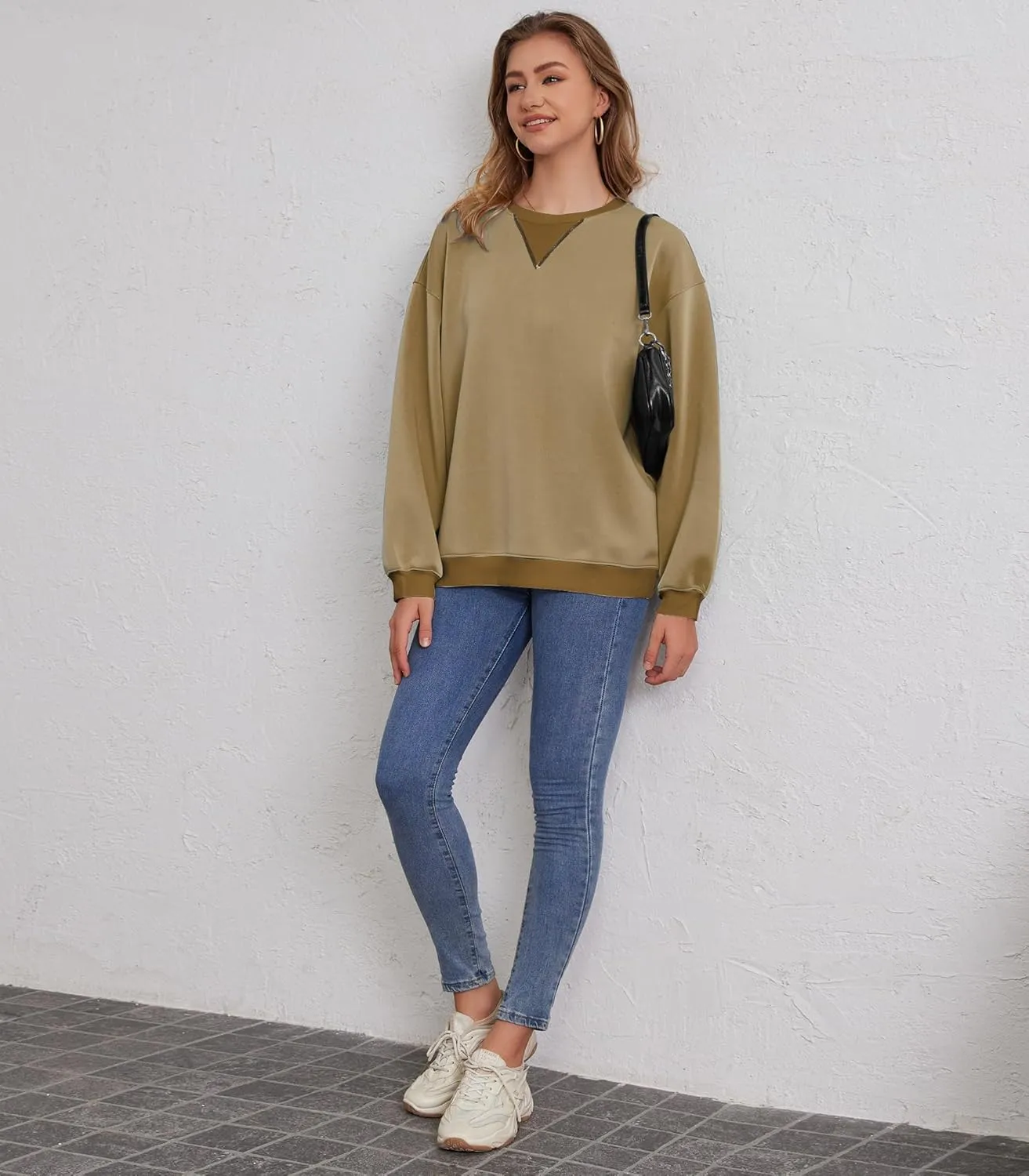 Womens Long Sleeve Color Block Sweatshirts Y2K Crew Neck Oversized Pullover Fall Sweaters Tops with Two Pockets