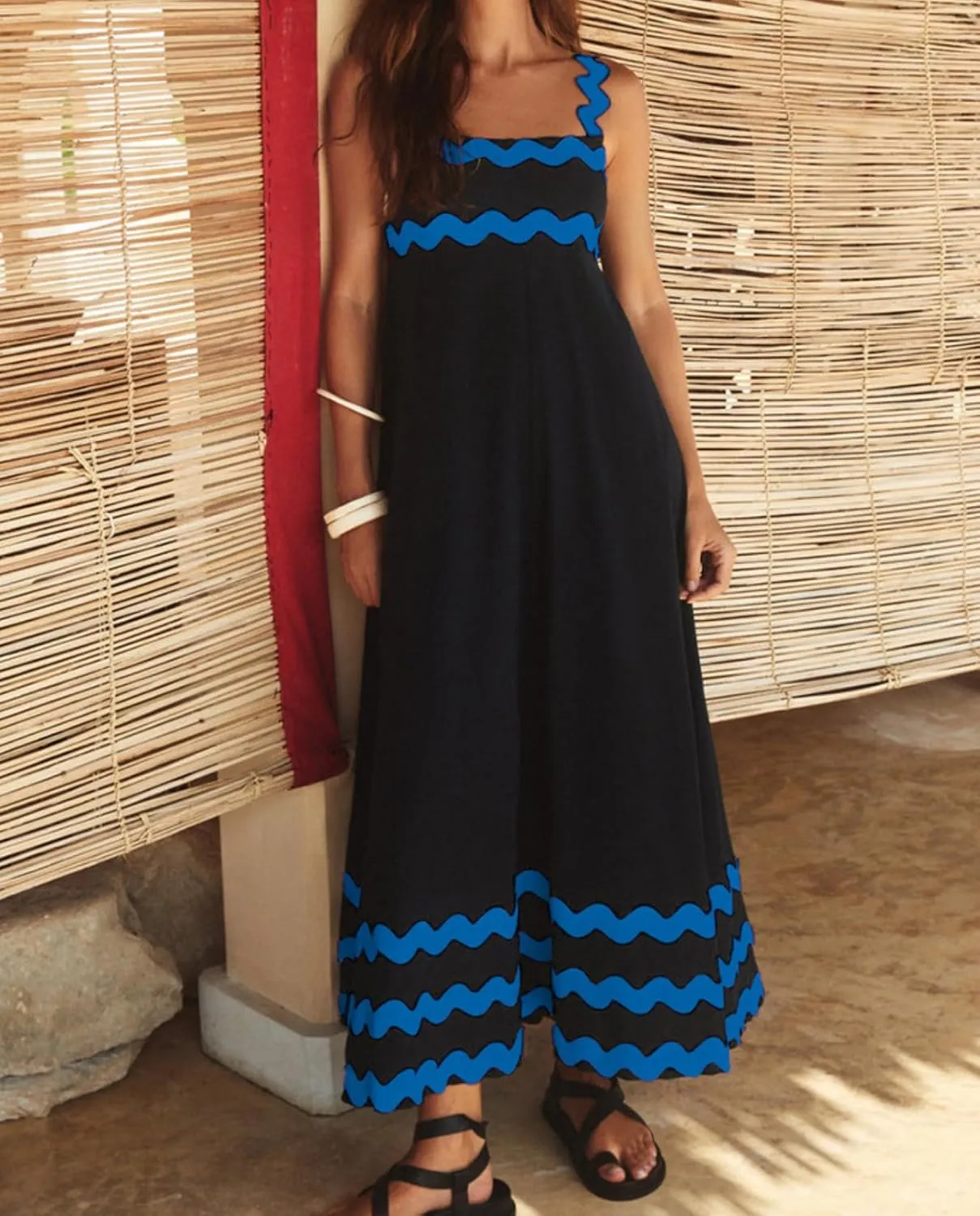 Women's Retro Plaid Maxi Dress 2025 Thick Shoulder Straps Back Cutout Smocked Flounce Hem Summer Beach Long Dress